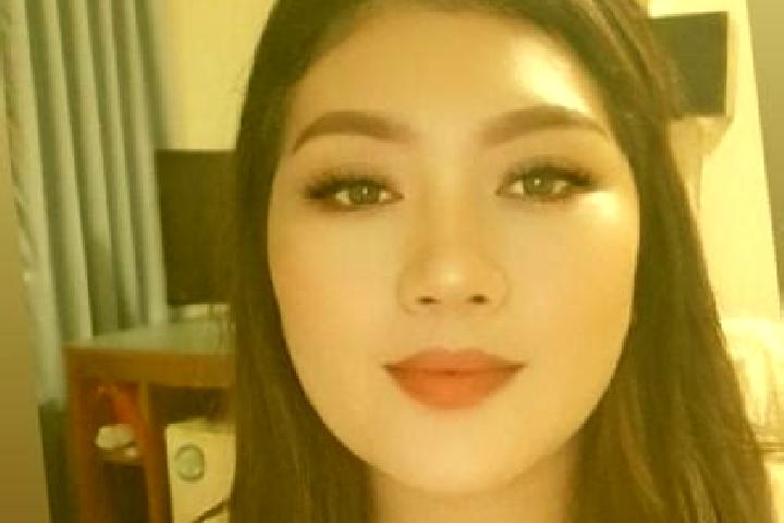 Jade, 29, a chestnut grey-eyed asian companion based in Til-Chatel. Offering Travel Companion, Striptease, Prostate Massage, Tantra, Dinner Date. Available f...