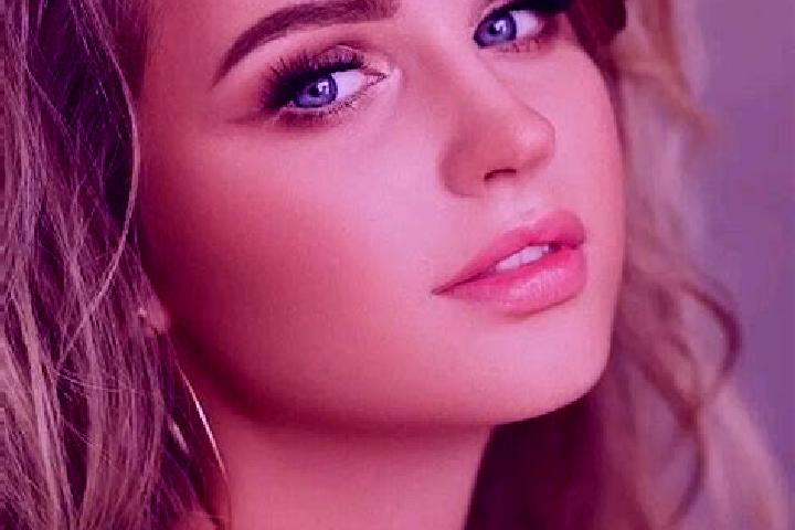 Jade, 29, a dark blonde blue-eyed slavic companion based in Mandya. Offering Overnight, Travel Companion, Girlfriend Experience, OWO. Available for incall an...