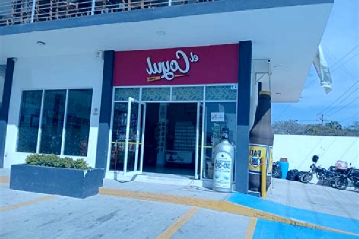 Jade, 29 — Escort in El Coyul, Mexico