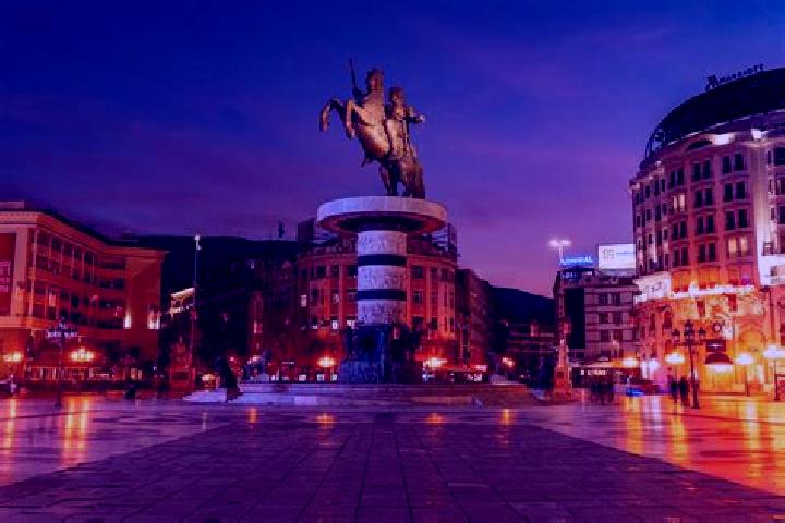 Jade, 29 — Escort in Falise, North Macedonia