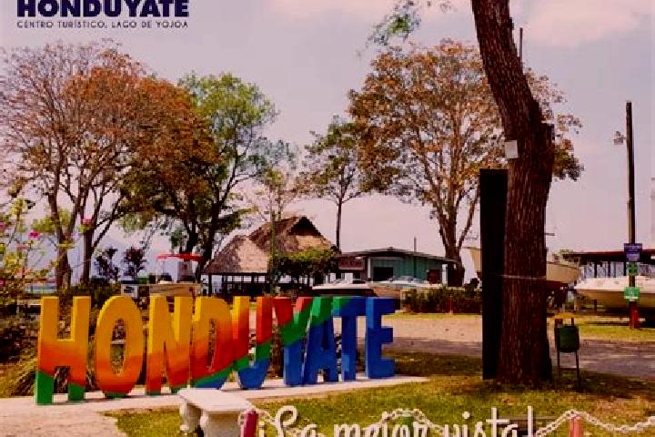 Jade, 29 — Escort in San Buenaventura, Honduras