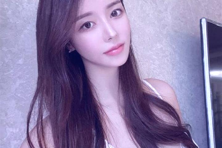 Jade, 29 — Escort in Sukeng, China