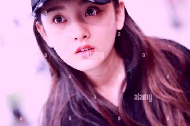 Jade, 29 — Escort in Xiaoshan, China