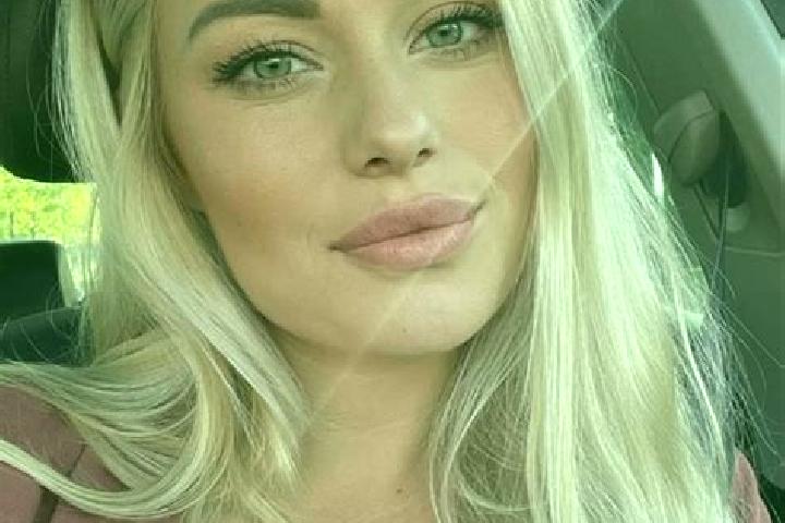 Jade, 30, a blonde hazel-eyed caribbean companion based in Cardeal da Silva. Offering BDSM, Massage, Domination. Available for incall and outcall, day and ev...