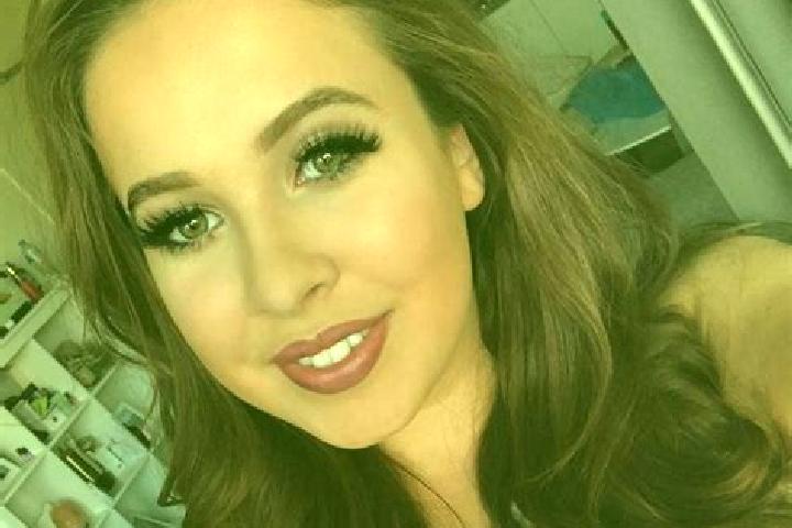 Jade, 30, a brunette grey-eyed european companion based in Kampung Pulai. Offering OWO, GFE, 69, Party Girl, Girlfriend Experience. Available for incall and ...