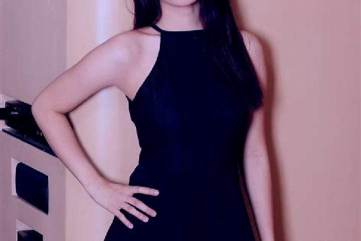 Jade, 30, a brunette grey-eyed mixed companion based in Fung Wah Estate. Offering Deep French Kissing, OWO, Dinner Date, CIM, Overnight. Available for incall...