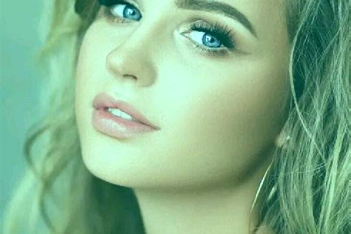 Jade, 30, a dark blonde blue-eyed asian companion based in Chelur. Offering Tantra, Fetish, Girlfriend Experience, Travel Companion. Available for incall and...