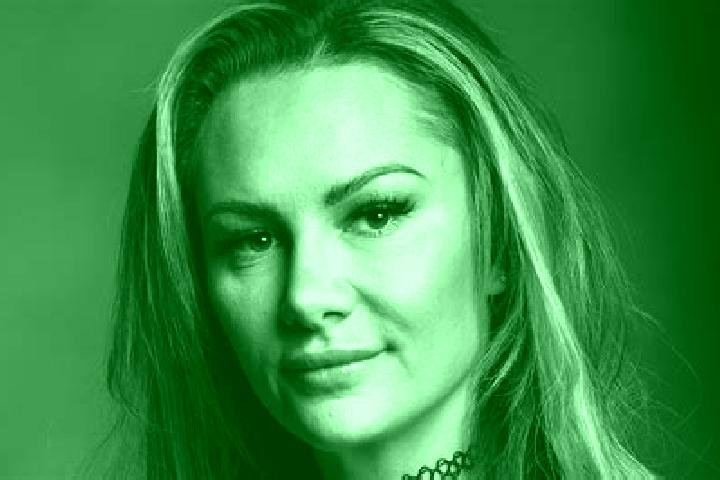 Jade, 30 — Escort in Kelc, Czech Republic