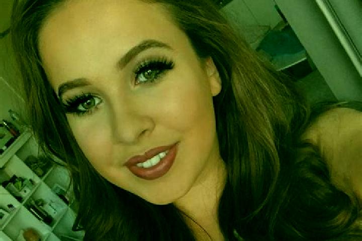 Jade, 31, a blonde brown-eyed mediterranean companion based in Rummen. Offering BDSM, Overnight, Dinner Date, Party Girl. Available for incall and outcall, o...