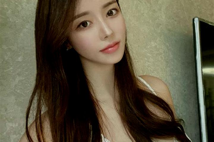 Jade, 31 — Escort in Gaishan, China