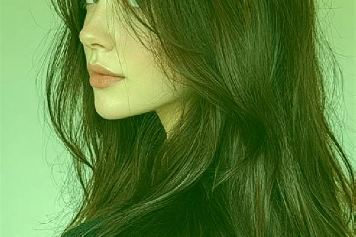 Jade, 32, a auburn brown-eyed asian companion based in Laconia. Offering Couples, Erotic Massage. Available for incall and outcall, day and evening dates.