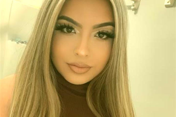 Jade, 32, a blonde dark-eyed latina companion based in Riesweiler. Offering 69, Domination, Tantra, OWO. Available for incall and outcall, day and evening da...