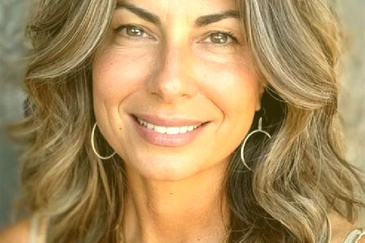 Jade, 32, a brunette grey-eyed latina companion based in Qarah Zia od Din. Offering Duos, CIM, Overnight. Available for incall and outcall, day and evening d...
