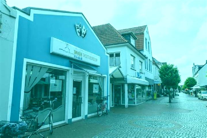 Jade, 32 — Escort in Brake (Unterweser), Germany