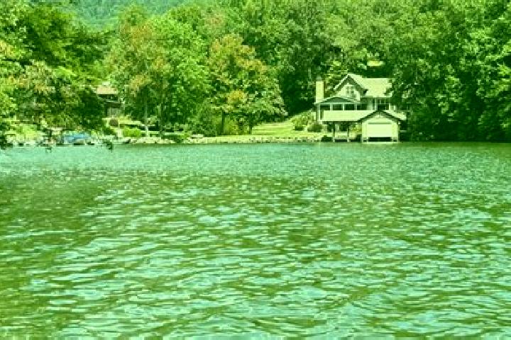 Jade, 32 — Escort in Lake Lure, United States