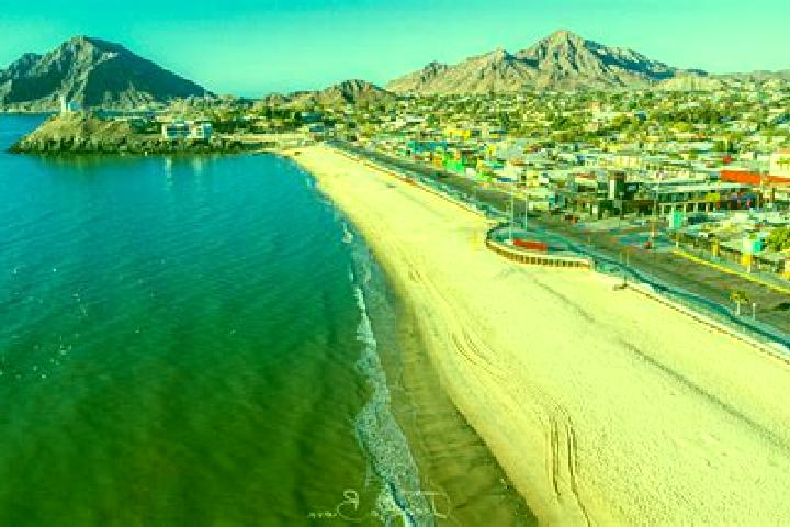 Jade, 32 — Escort in San Felipe Santiago, Mexico