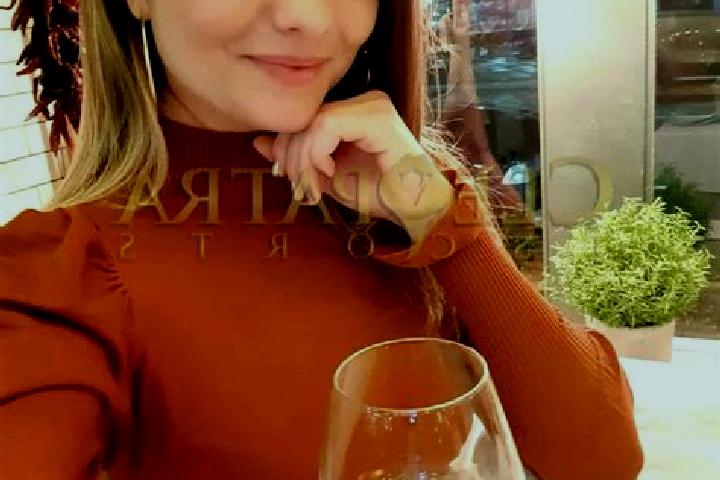 Jade, 33, a auburn amber-eyed mediterranean companion based in Garsen. Offering Erotic Massage, OWO, Party Girl, GFE. Available for incall and outcall, day a...