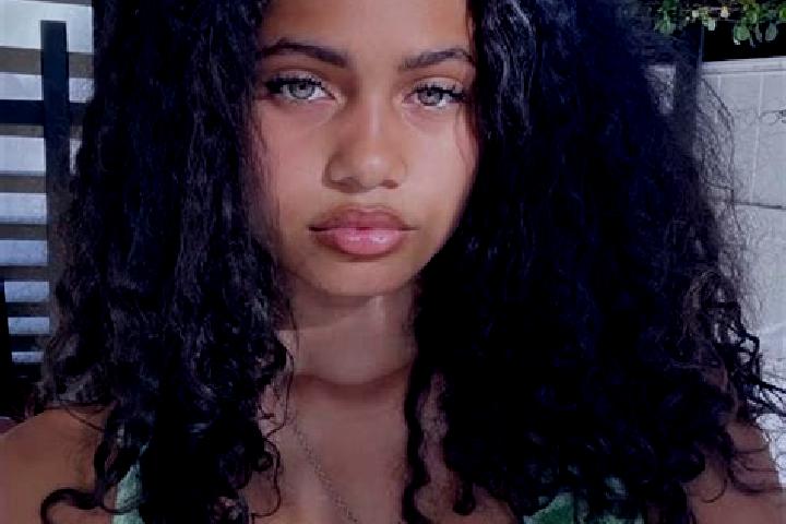 Jade, 33, a red green-eyed mixed companion based in Langeraar. Offering BDSM, Party Girl, Domination, Massage. Available for incall and outcall, overnight bo...