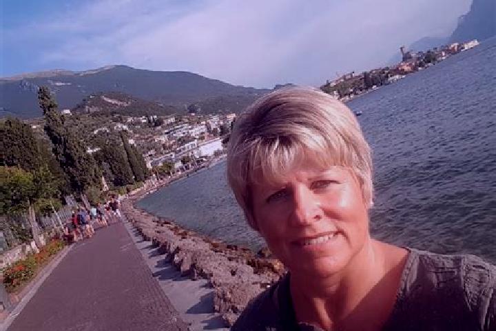 Jade, 33 — Escort in Nanzdietschweiler, Germany
