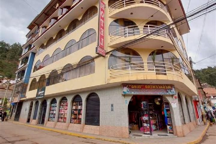 Jade, 33 — Escort in Yanama, Peru