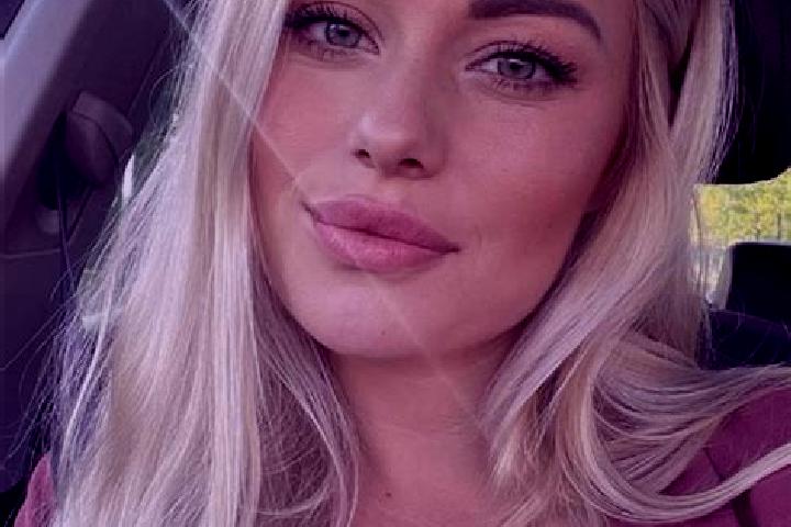 Jade, 34, a blonde hazel-eyed mediterranean companion based in Xinjing. Offering OWO, Travel Companion, Girlfriend Experience, Overnight. Available for incal...