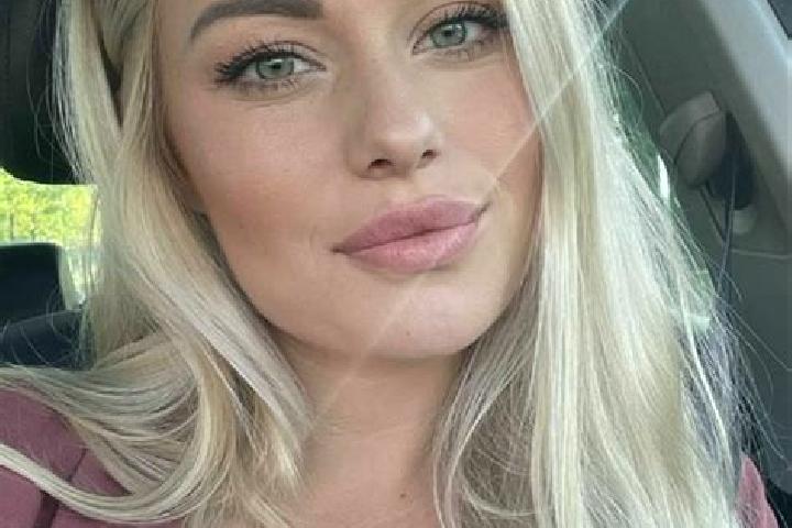 Jade, 34, a blonde hazel-eyed slavic companion based in Watson. Offering GFE, Travel Companion, BDSM. Available for incall and outcall, overnight bookings av...