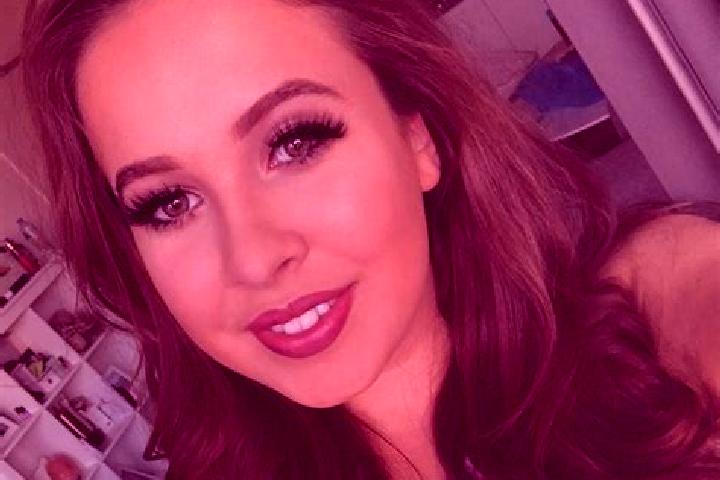 Jade, 34, a dark blonde brown-eyed slavic companion based in Campo Limpo Paulista. Offering Roleplay, Striptease, Duos, Domination. Available for incall and ...