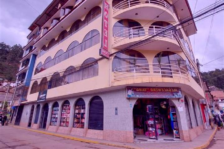 Jade, 34 — Escort in Aczo, Peru