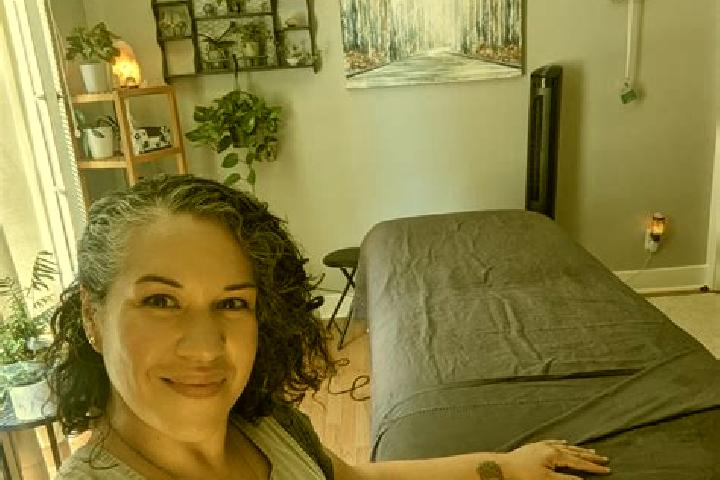 Jade, 35, a black blue-eyed indian companion based in Rovensko pod Troskami. Offering Prostate Massage, Tantra, Couples, Travel Companion. Available for inca...