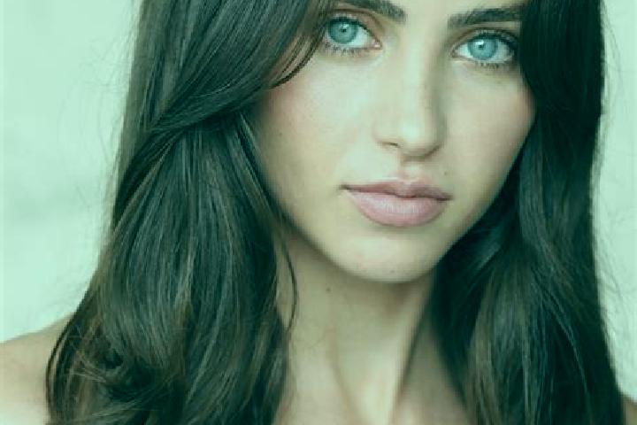 Jade, 35, a blonde brown-eyed middle eastern companion based in Dar Es. Offering Erotic Massage, Duos, Roleplay, 69. Available for incall and outcall, day an...