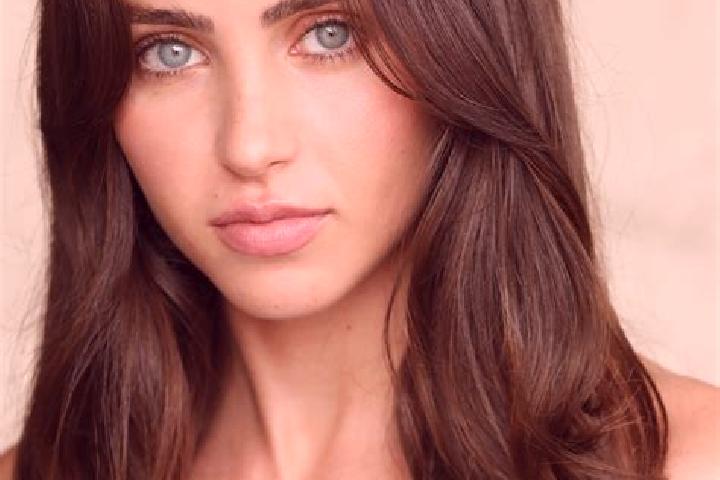 Jade, 35, a brunette brown-eyed asian companion based in Rochlitz. Offering CIM, A-Level, Erotic Massage, Girlfriend Experience. Available for incall and out...