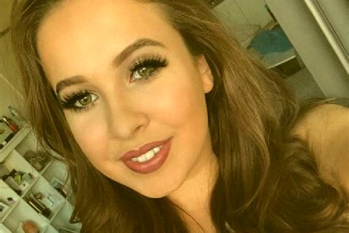 Jade, 35, a brunette grey-eyed european companion based in Tevaram. Offering BDSM, Tantra, Prostate Massage. Available for incall and outcall, day and evenin...