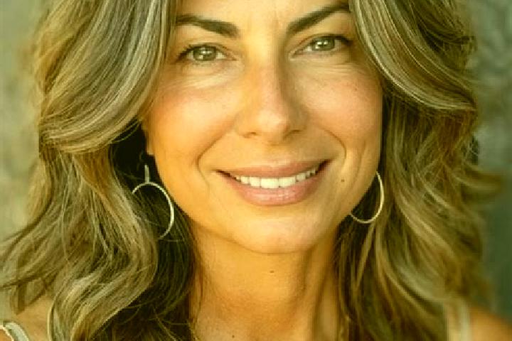 Jade, 35, a brunette grey-eyed middle eastern companion based in Pasarea. Offering CIM, Massage, Girlfriend Experience, Overnight. Available for incall and o...