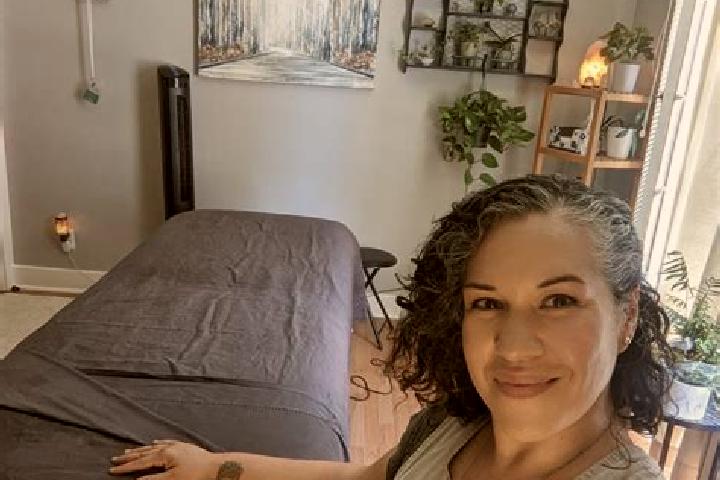Jade, 35, a brunette grey-eyed slavic companion based in Zerole. Offering Massage, Tantra, Dinner Date. Available for incall and outcall, day and evening dates.