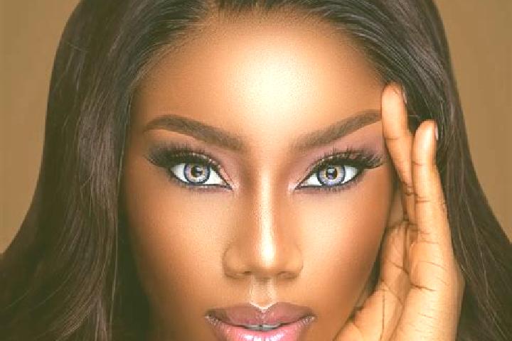 Jade, 36, a auburn blue-eyed ebony companion based in Desert Aire. Offering 69, Duos, OWO, Erotic Massage. Available for incall and outcall, day and evening ...