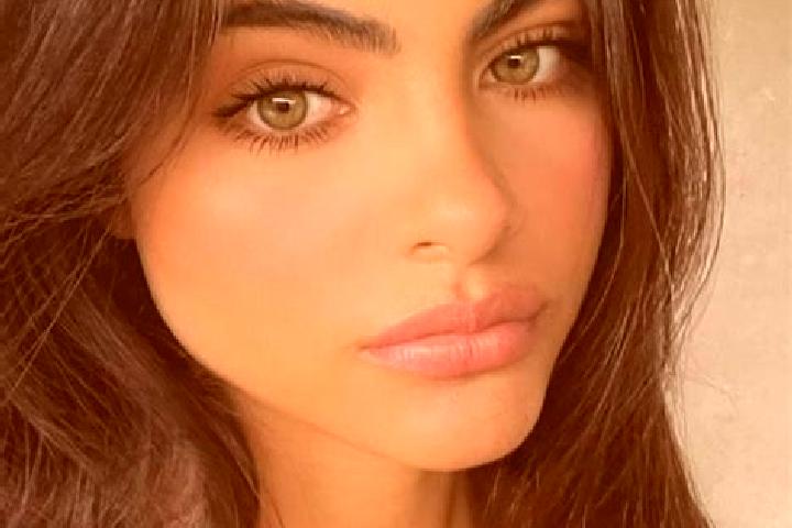 Jade, 36, a auburn dark-eyed latina companion based in Babati. Offering A-Level, Prostate Massage, Domination. Available for incall and outcall, overnight bo...