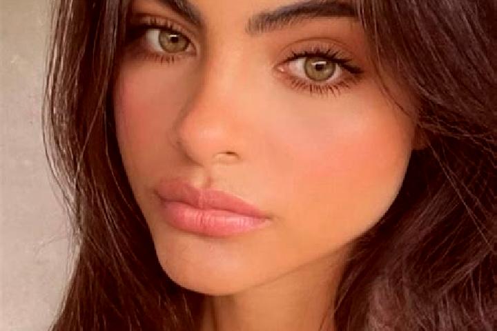 Jade, 36, a blonde amber-eyed indian companion based in Concord West. Offering Overnight, Travel Companion, Tantra, CIM. Available for incall and outcall, da...