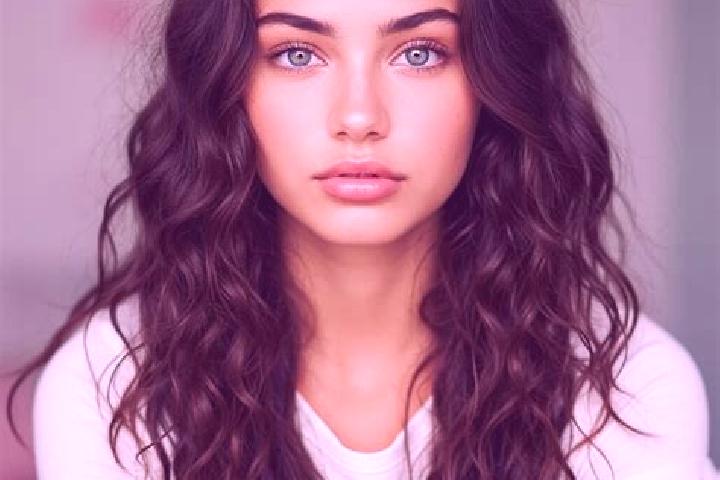 Jade, 36, a red hazel-eyed mediterranean companion based in Kreuzebra. Offering Overnight, OWO, Erotic Massage. Available for incall and outcall, overnight b...