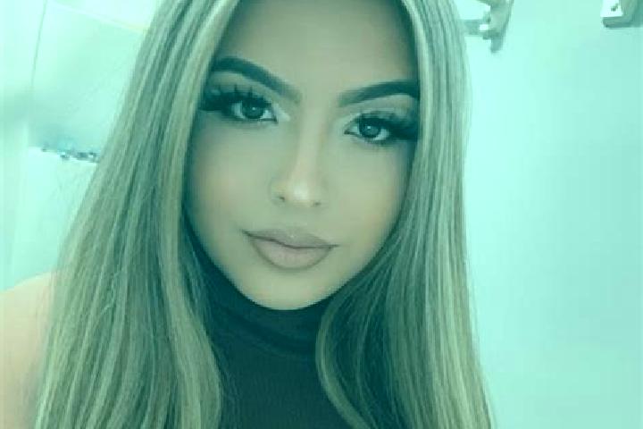 Jade, 37, a blonde amber-eyed latina companion based in Puerta de la Reserva. Offering OWO, Striptease, Travel Companion, Dinner Date. Available for incall a...