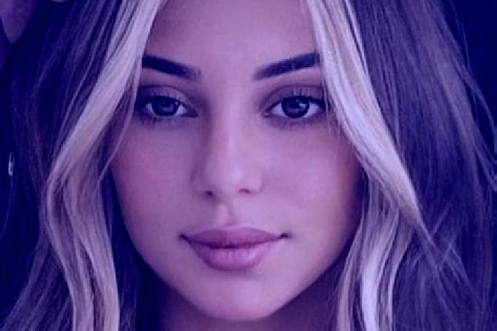 Jade, 37, a blonde brown-eyed middle eastern companion based in Hadagalli. Offering Couples, Girlfriend Experience, Domination. Available for incall and outc...