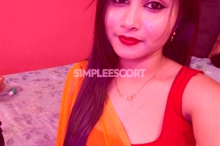 Jade, 37 — Escort in Nadiad, India