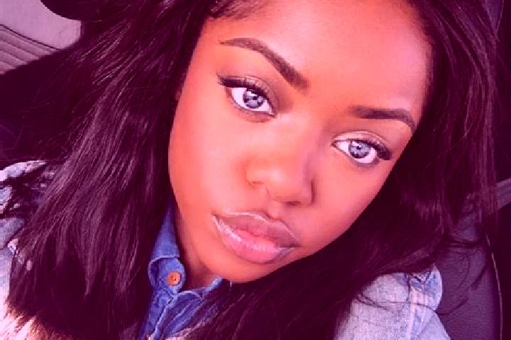 Jade, 38, a auburn blue-eyed ebony companion based in Alberton. Offering Overnight, Duos, Domination. Available for incall and outcall, day and evening dates.