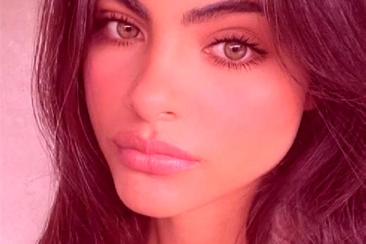 Jade, 38, a brunette hazel-eyed latina companion based in Pfaffenhofen an der Ilm. Offering Overnight, Party Girl, Duos. Available for incall and outcall, da...