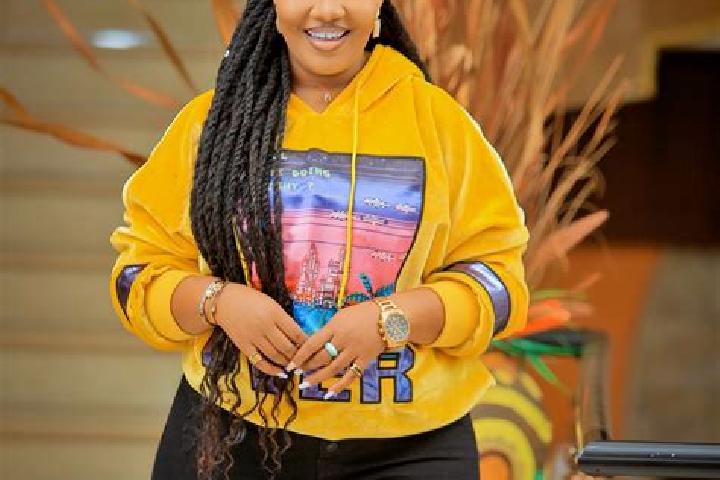 Jade, 38 — Escort in Kasamwa, Tanzania