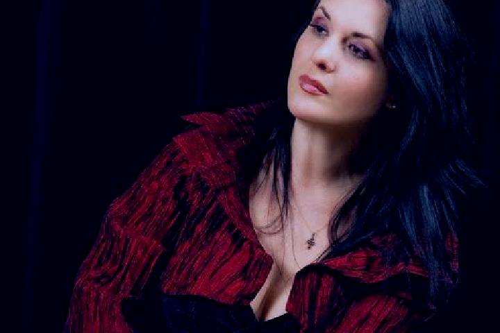 Jade, 38 — Escort in Stirbat, Romania