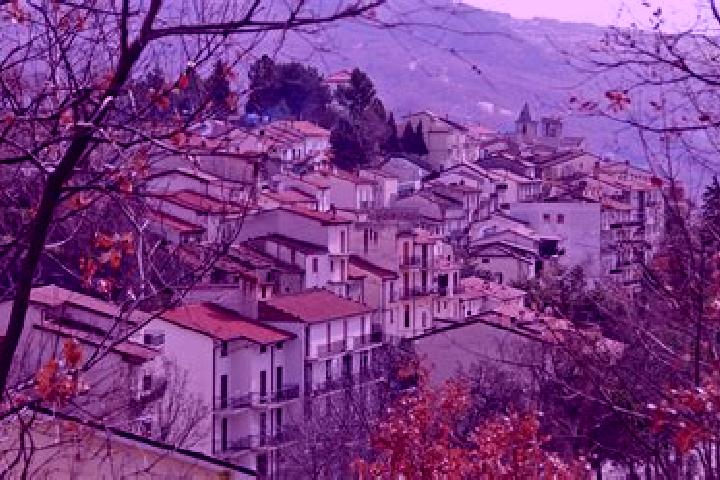 Jade, 39 — Escort in Poggio Sannita, Italy