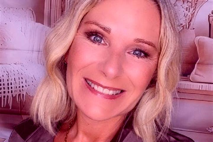 Jade, 39 — Escort in Vayres, France