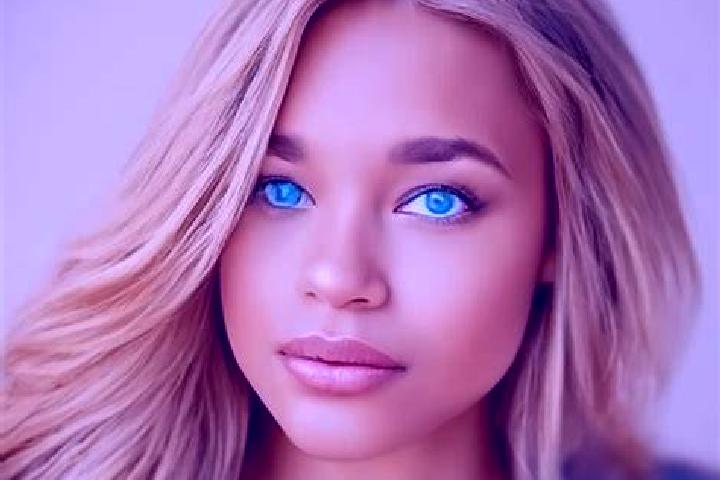 Kinsley, 20, a blonde blue-eyed latina companion based in Staryi Kovrai. Offering Duos, OWO, Massage, 69. Available for incall and outcall, overnight booking...