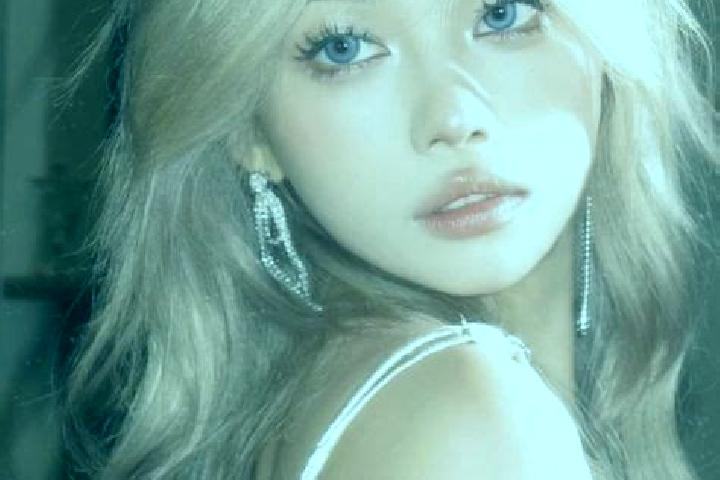 Kinsley, 20, a blonde grey-eyed asian companion based in Vernajoul. Offering Roleplay, Overnight. Available for incall and outcall, overnight bookings availa...