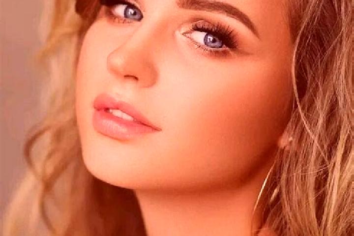 Kinsley, 20, a dark blonde blue-eyed caribbean companion based in San Francisco Oxtotilpan. Offering Couples, Duos, Dinner Date, Massage. Available for incal...
